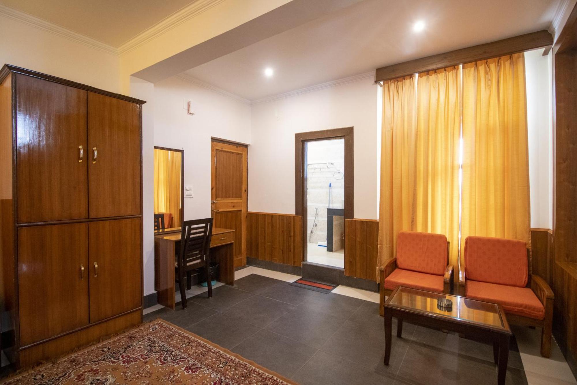 Wow Stayz2 Hotel The Lodge Dharamshala Luaran gambar