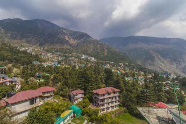 Wow Stayz2 Hotel The Lodge Dharamshala Luaran gambar