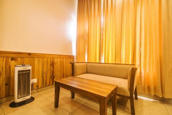 Wow Stayz2 Hotel The Lodge Dharamshala Luaran gambar