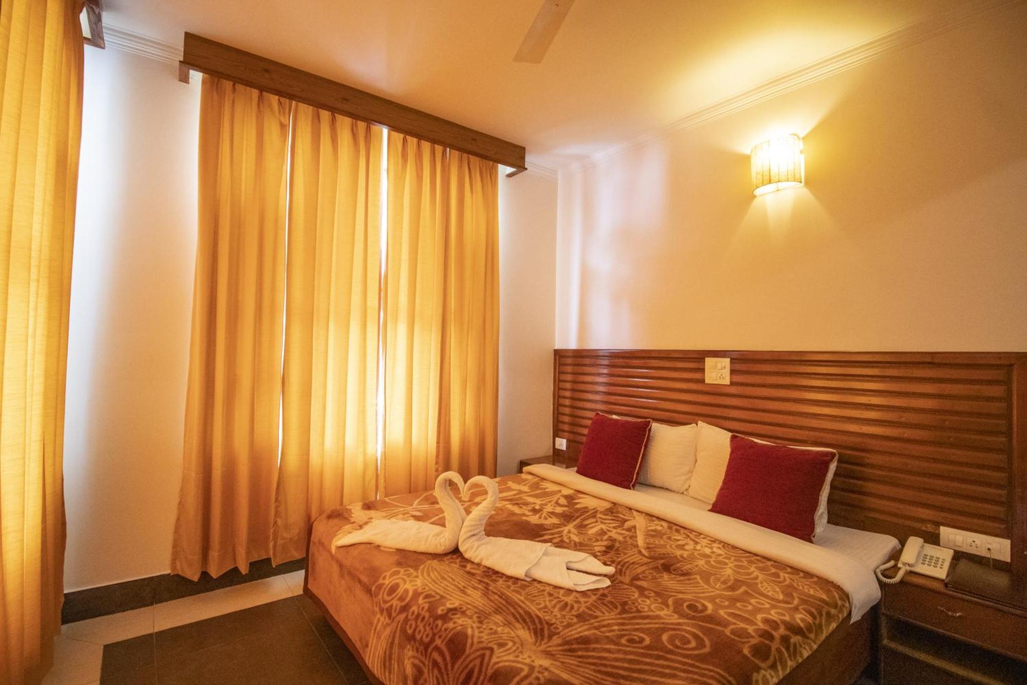 Wow Stayz2 Hotel The Lodge Dharamshala Luaran gambar