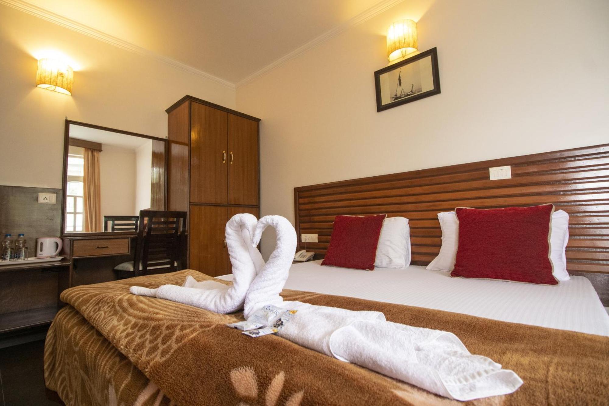 Wow Stayz2 Hotel The Lodge Dharamshala Luaran gambar